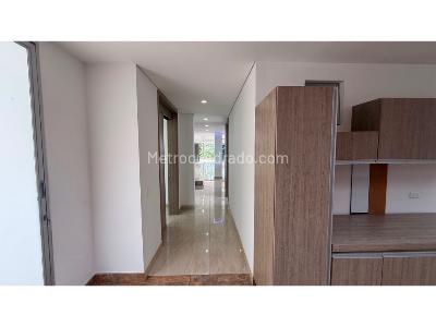 Casa de 5 alcobas en venta en Las Palmas, Medellín, 1637 m² · foto 15 de 20