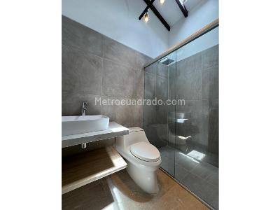 Casa de 5 alcobas en venta en Alto Las Palmas, Envigado, 1650 m² · foto 6 de 20
