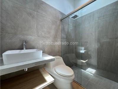 Casa de 5 alcobas en venta en Alto Las Palmas, Envigado, 1650 m² · foto 14 de 20