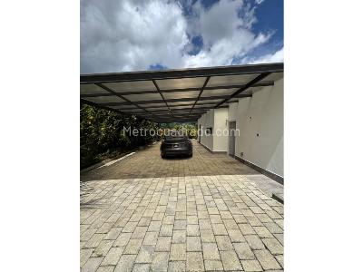 Casa de 5 alcobas en venta en Alto Las Palmas, Envigado, 1650 m² · foto 16 de 20