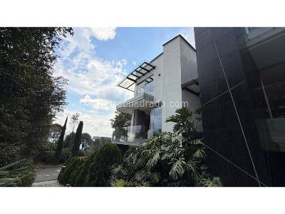 Casa de 4 alcobas en venta en Las Palmas, Medellín, 1500 m² · foto 2 de 20