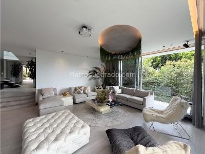 Casa de 4 alcobas en venta en Las Palmas, Medellín, 1500 m² · foto 10 de 20