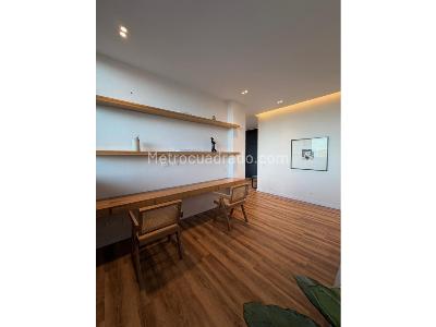 Casa de 3 alcobas en venta en Loma Del Escobero, Envigado, 270 m² · foto 7 de 17