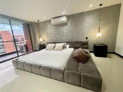 Apartamento de 5 alcobas en venta en El Poblado, Medellín, 270 m² · foto 10 de 19