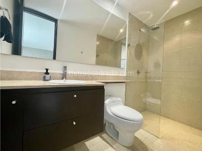 Apartamento de 5 alcobas en venta en El Poblado, Medellín, 270 m² · foto 17 de 19
