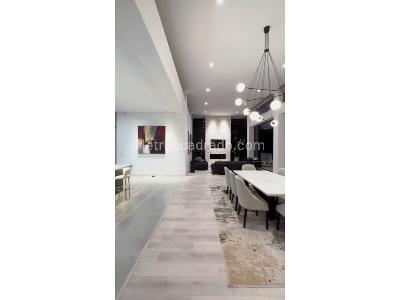 Casa de 4 alcobas en venta en El Poblado, Medellín, 1500 m² · foto 9 de 18