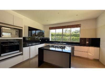 Casa en venta en Cerritos, Pereira · foto 8 de 12
