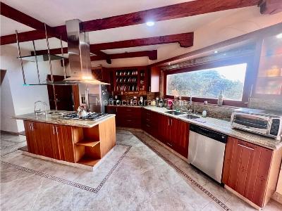 Casa de 4 alcobas en venta en Las Palmas, Medellín · foto 3 de 20