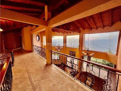 Casa de 4 alcobas en venta en Las Palmas, Medellín · foto 20 de 20