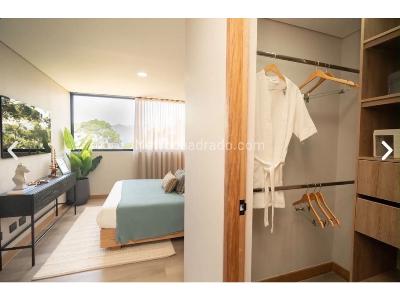 Apartamento de 3 alcobas en venta en El Poblado, Medellín, 89 m² · foto 5 de 19