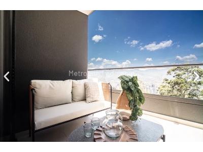 Apartamento de 3 alcobas en venta en El Poblado, Medellín, 89 m² · foto 6 de 19