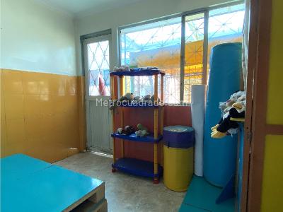 Casa de 3 alcobas en venta en Villa Claudia, Bogotá, 212 m² · foto 4 de 20