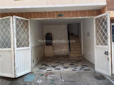 Casa de 5 alcobas en venta en Casablanca, Bogotá, 90 m² · foto 2 de 20