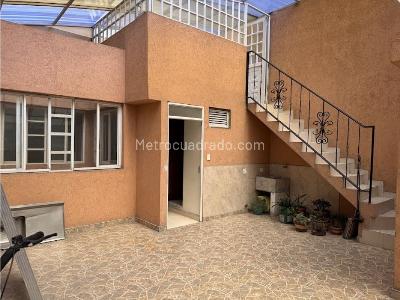 Casa de 5 alcobas en venta en Casablanca, Bogotá, 90 m² · foto 18 de 20