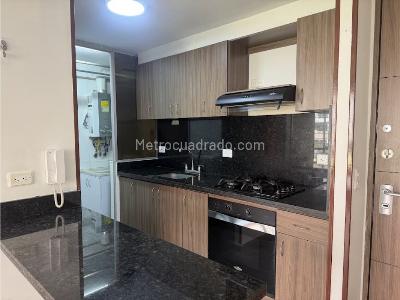 Apartamento en venta en Castilla, Bogotá · foto 3 de 20