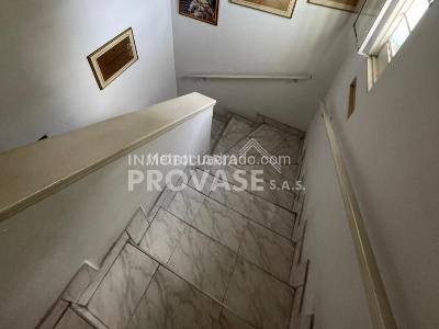 Casa de 5 alcobas en venta en San Eduardo, Cúcuta, 290 m² · foto 12 de 20