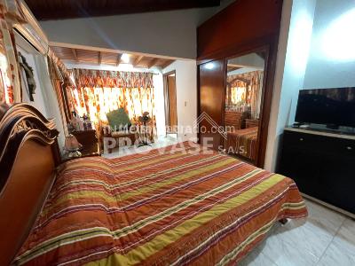 Casa de 5 alcobas en venta en San Eduardo, Cúcuta, 290 m² · foto 15 de 20