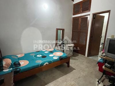 Casa de 5 alcobas en venta en San Eduardo, Cúcuta, 290 m² · foto 18 de 20