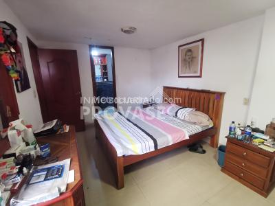 Apartamento de 5 alcobas en venta en Popular, Cúcuta, 230 m² · foto 18 de 20
