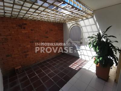 Casa de 5 alcobas en venta en La Playa, Cúcuta, 144 m² · foto 18 de 20