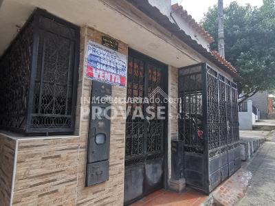 Casa de 2 alcobas en venta en Aeropuerto, Cúcuta, 78 m² · foto 2 de 12