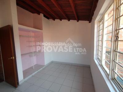 Casa de 4 alcobas en venta en Av Libertadores, Cúcuta, 136 m² · foto 14 de 18
