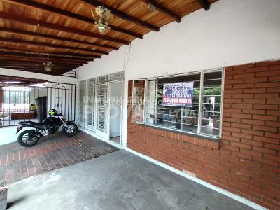 Casa de 4 alcobas en venta en Av Libertadores, Cúcuta, 136 m² · foto 3 de 18