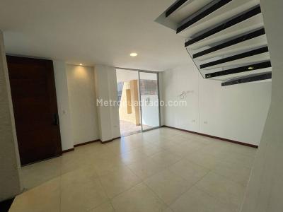 Casa de 3 alcobas en venta en Anillo Vial, Cúcuta, 230 m² · foto 11 de 20