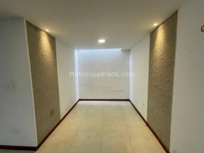 Casa de 3 alcobas en venta en Anillo Vial, Cúcuta, 230 m² · foto 3 de 20