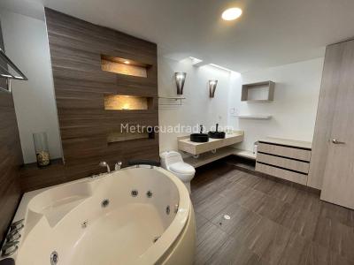 Casa de 3 alcobas en venta en Anillo Vial, Cúcuta, 230 m² · foto 8 de 20