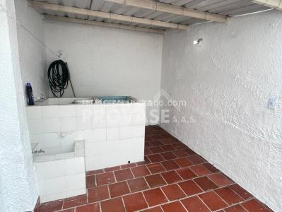 Casa de 3 alcobas en venta en Lleras Restrepo, Cúcuta, 185 m² · foto 14 de 20