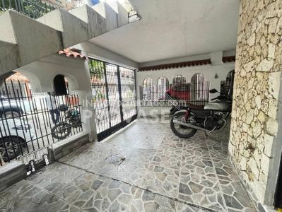 Casa en venta en El Bosque, Cúcuta · foto 2 de 20