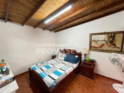 Casa de 4 alcobas en venta en Av Libertadores, Cúcuta, 200 m² · foto 17 de 20