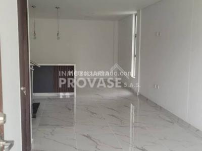 Casa de 3 alcobas en venta en Prados Del Este, Cúcuta, 140 m² · foto 2 de 18