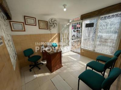Casa de 5 alcobas en venta en Caobos, Cúcuta, 299 m² · foto 4 de 20