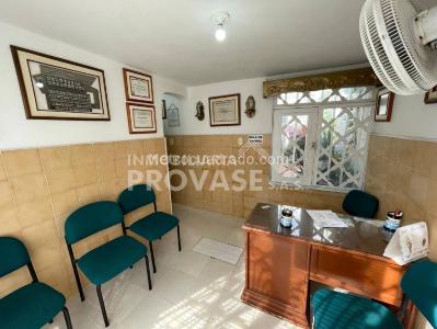 Casa de 5 alcobas en venta en Caobos, Cúcuta, 299 m² · foto 5 de 20