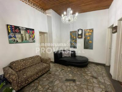 Casa de 5 alcobas en venta en Caobos, Cúcuta, 299 m² · foto 10 de 20