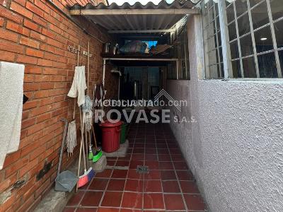 Casa de 2 alcobas en venta en Quinta Oriental, Cúcuta, 300 m² · foto 13 de 14