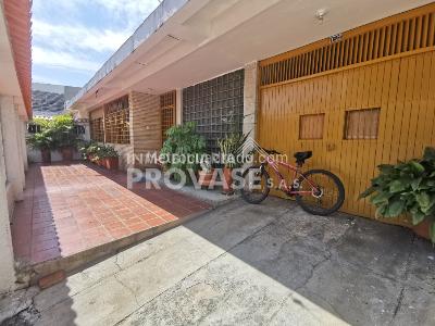 Casa de 5 alcobas en venta en Colsag, Cúcuta, 375 m² · foto 3 de 20