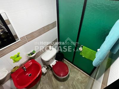 Apartamento en venta en Prados Del Este, Cúcuta · foto 12 de 12