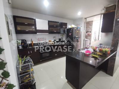 Casa de 3 alcobas en venta en Niza, Cúcuta, 240 m² · foto 11 de 20