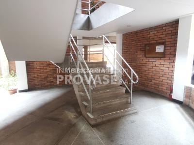 Apartamento en venta en Quinta Bosch, Cúcuta · foto 3 de 20