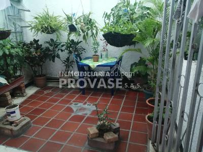 Casa de 4 alcobas en venta en Blanco, Cúcuta, 425 m² · foto 16 de 18