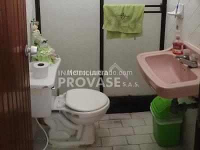 Casa de 4 alcobas en venta en Blanco, Cúcuta, 425 m² · foto 18 de 18