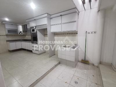 Casa de 3 alcobas en venta en Av, Cúcuta, 160 m² · foto 4 de 20