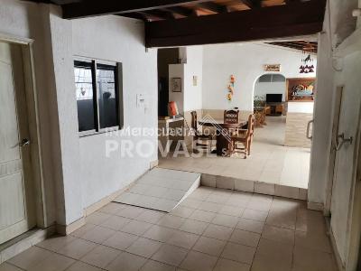 Casa de 5 alcobas en venta en Carora, Cúcuta, 360 m² · foto 11 de 20