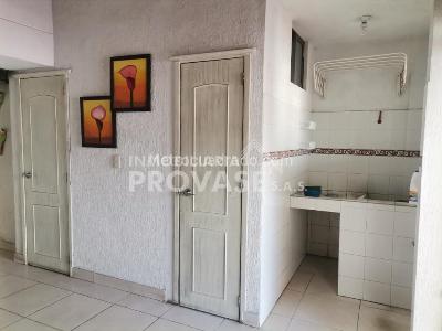 Casa de 5 alcobas en venta en Carora, Cúcuta, 360 m² · foto 12 de 20