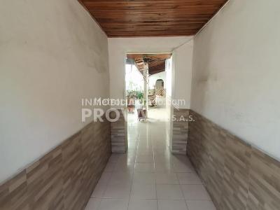 Casa de 5 alcobas en venta en Carora, Cúcuta, 360 m² · foto 6 de 20