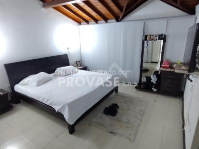 Casa de 3 alcobas en venta en La Castellana, Cúcuta, 260 m² · foto 8 de 14