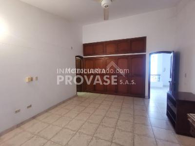 Casa de 5 alcobas en venta en Caobos, Cúcuta, 780 m² · foto 18 de 20